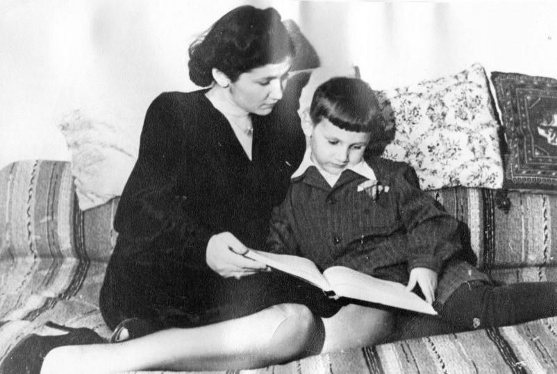 Вероника Дударова с сыном