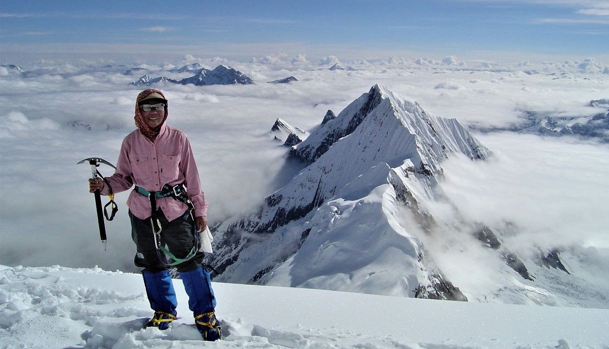 16 мая 1975 года Юнко Табэй первой из женщин ступила на вершину Эвереста