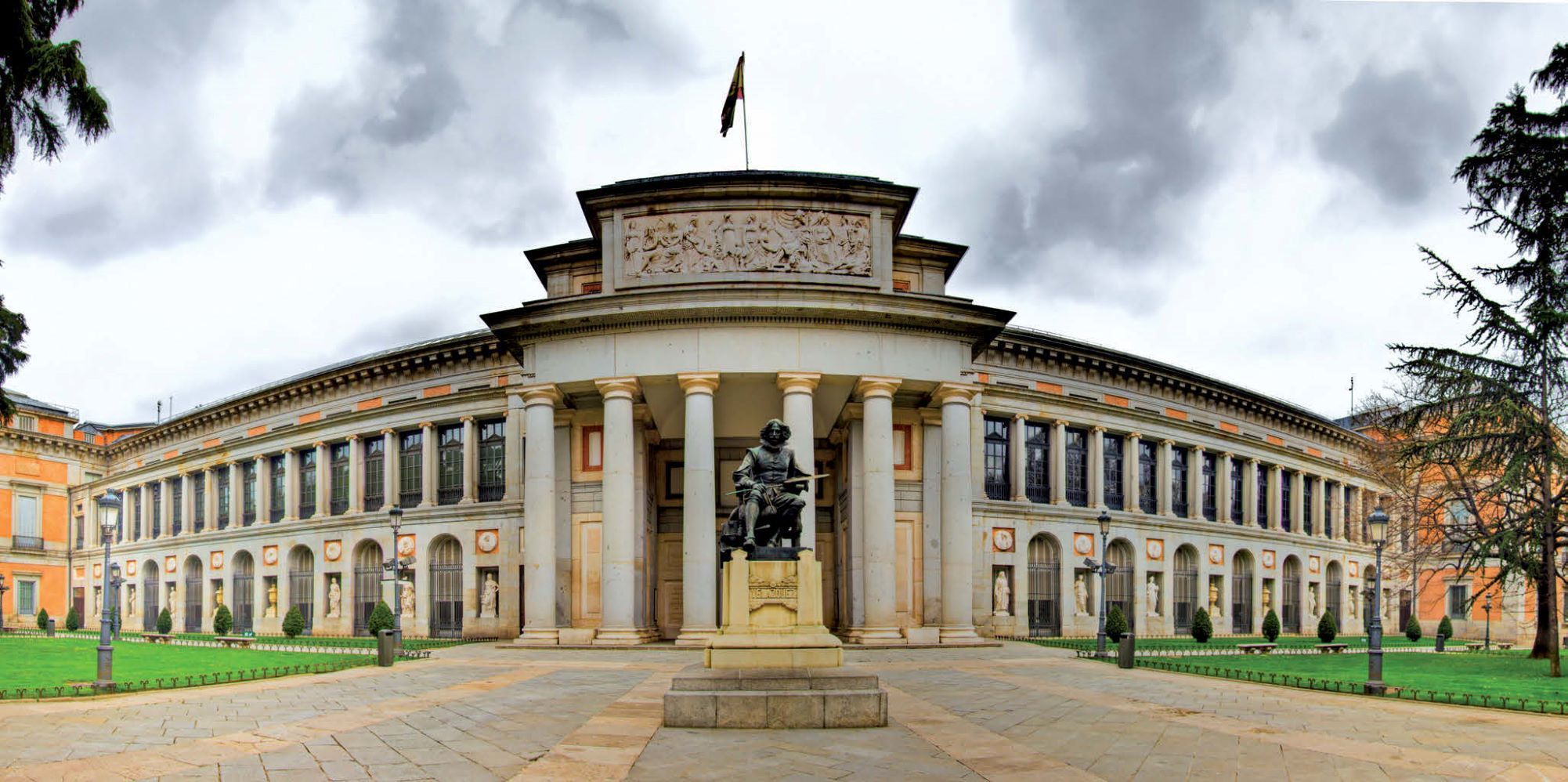 19 ноября 1819 года открылся музей Прадо 