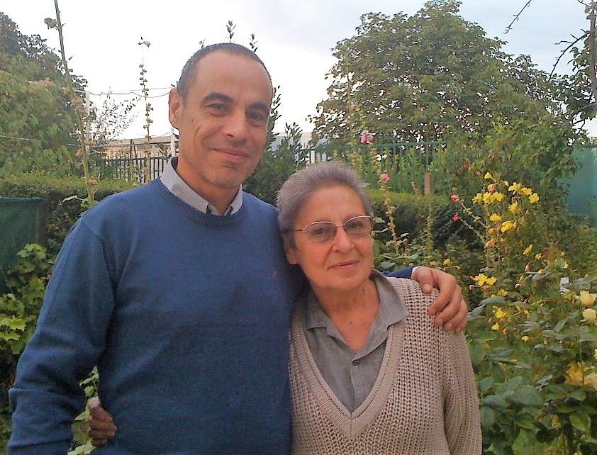 Саша Пиллуа с мамой, легендарной журналисткой Фатимой Салказановой 