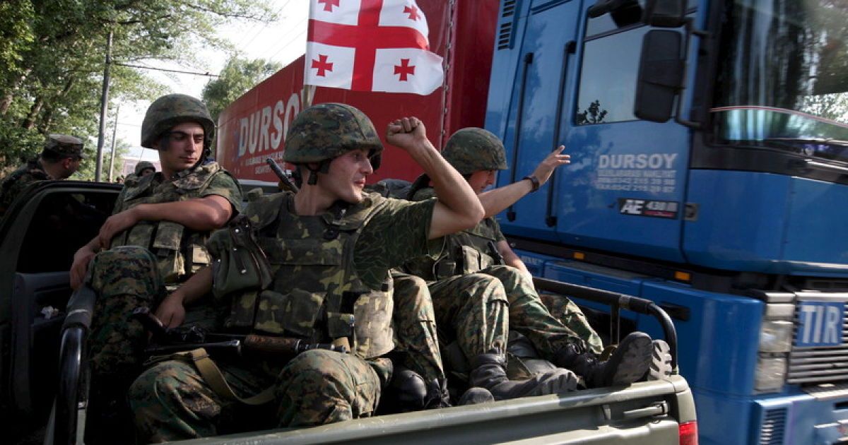 Нападение на грузию. Грузинские солдаты в Южной Осетии 2008.
