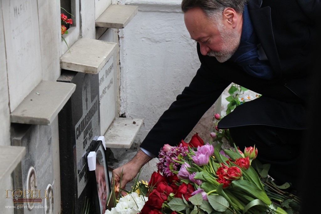 Фатиму Салказанову похоронили в Москве на Новодевичьем кладбище 