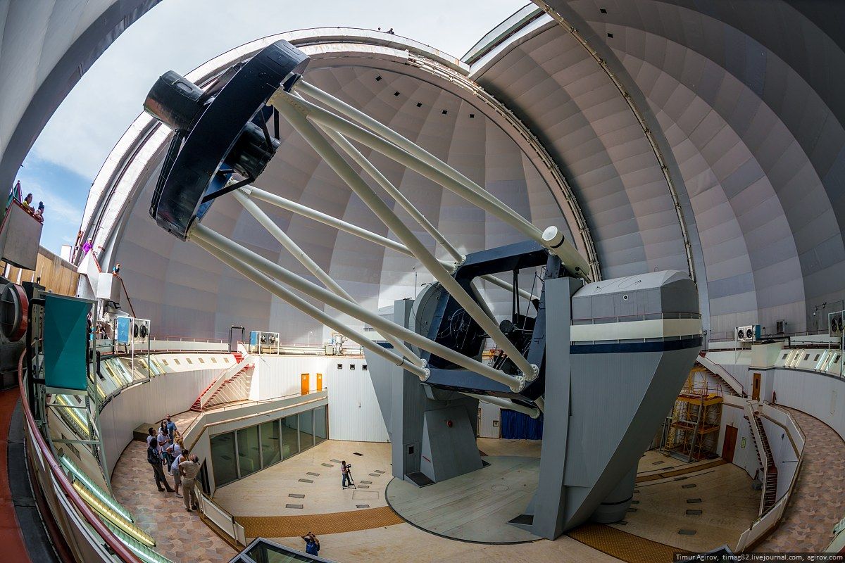 В Карачаево-Черкесии на крупнейшем в Евразии телескопе обновляют оптику