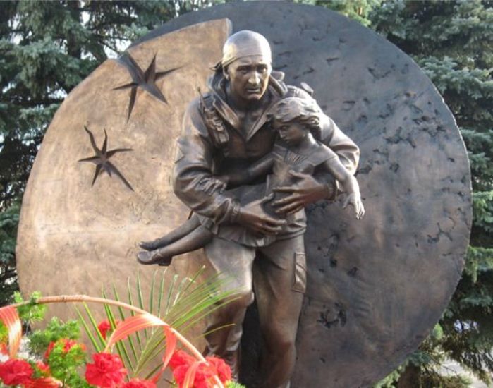 Имя героя Беслана Дмитрия Разумовского увековечено в Зеленограде