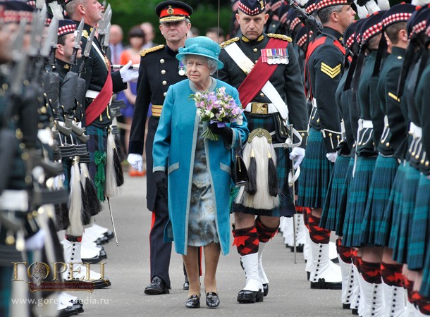 Королева Елизавета II провела в Шотландии Церемонию ключей