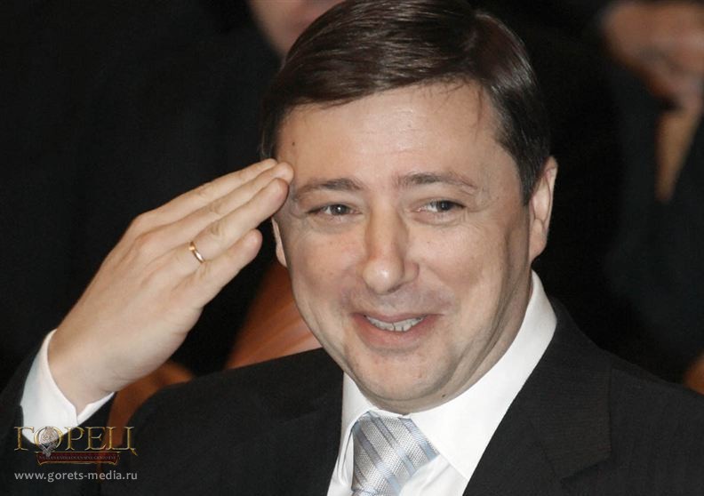 Президент снял с поста полпреда в СКФО Александра Хлопонина