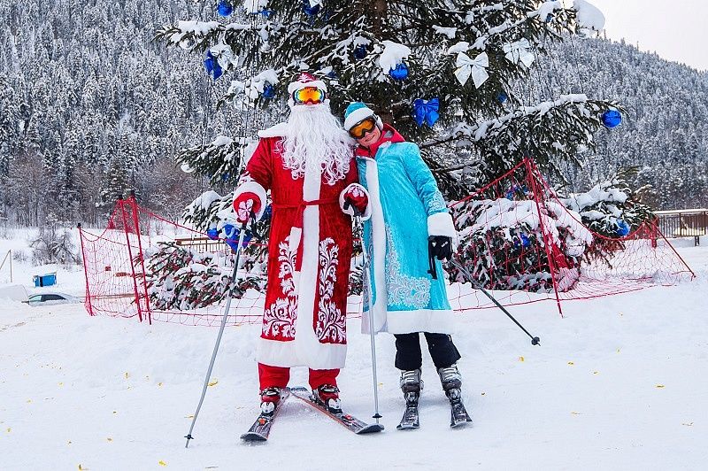 Флешмоб Дедов Морозов и Снегурочек состоится на курорте «Архыз»