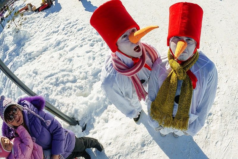  Флешмоб Дедов Морозов и Снегурочек состоится на курорте «Архыз»