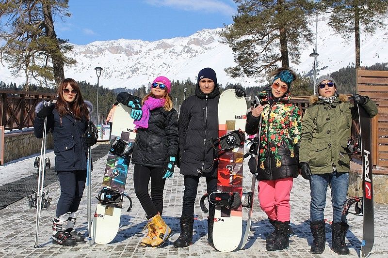 Иностранные студенты посетили горнолыжный курорт «Архыз»