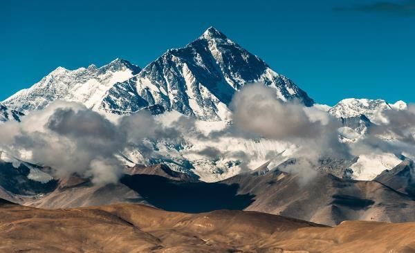 Высоту Эвереста собираются вновь измерить в Индии