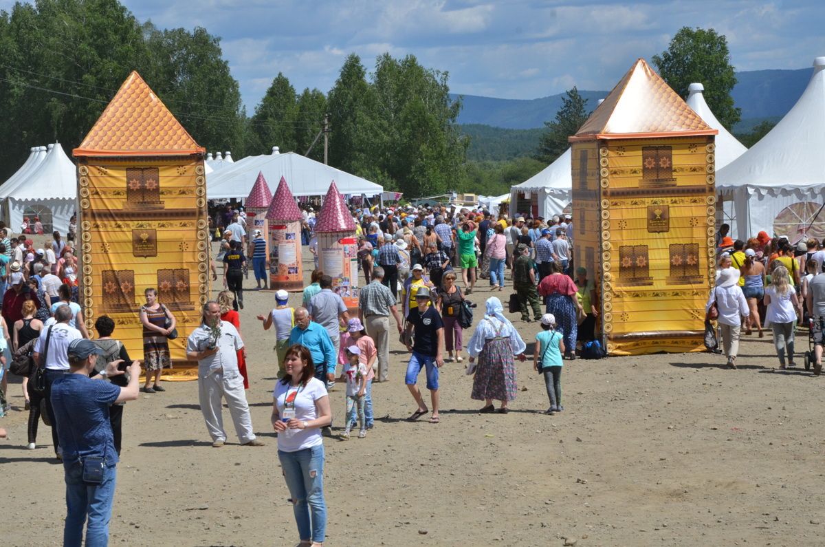 Более 25 тысяч человек посетили Бажовский фестиваль на Южном Урале