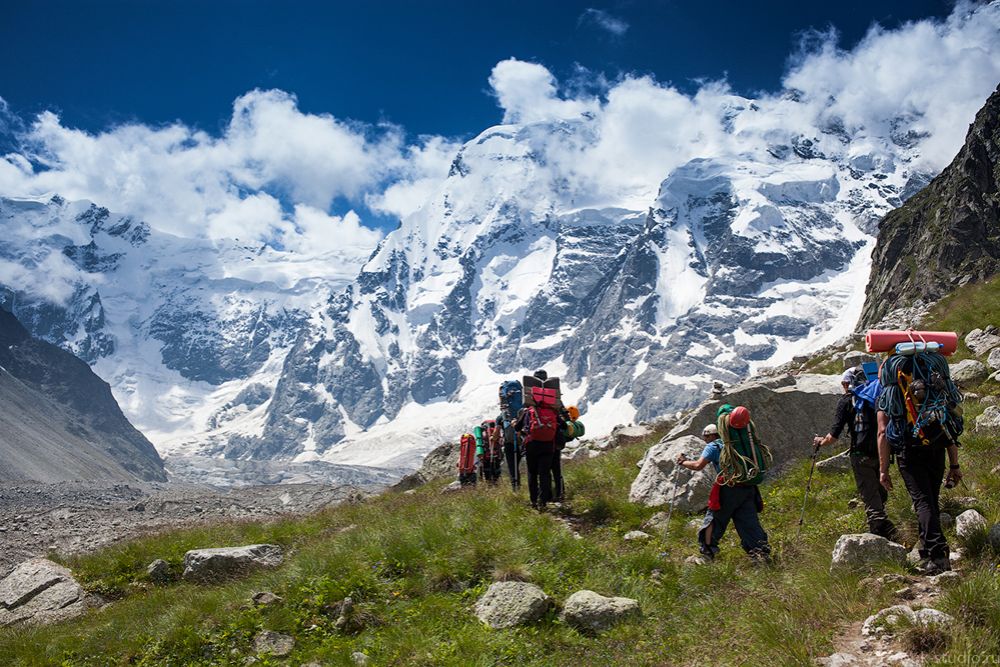 Клуб «Архыз» приглашает на майские альпинистские сборы в КЧР