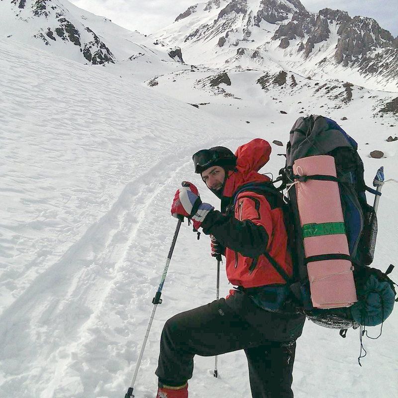 Альпинист из Ингушетии с первой попытки покорил Эверест