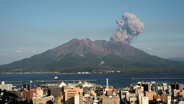 Ученые предупреждают о мощном извержении вулкана Сакурадзима